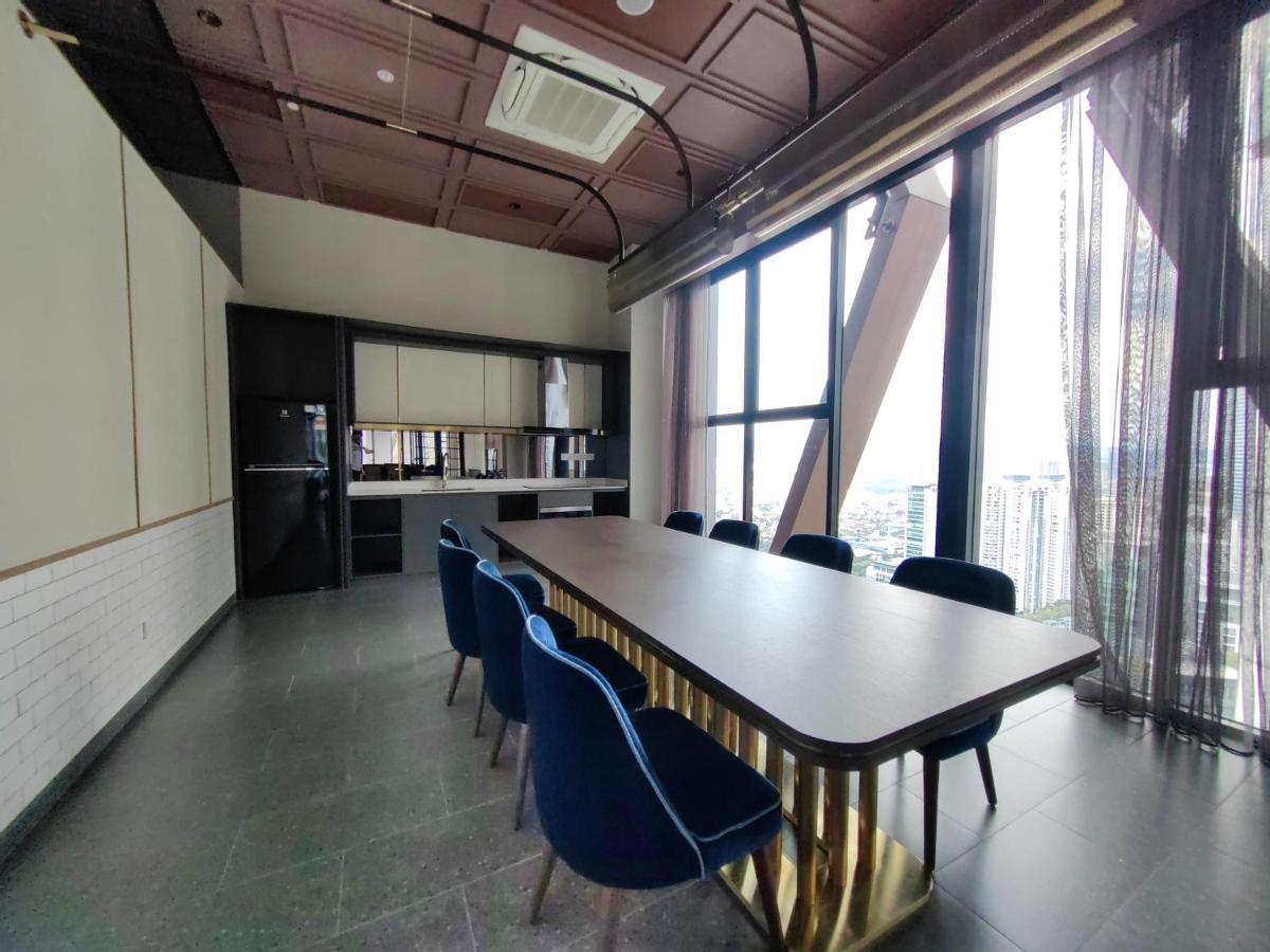 Scarletz Suites At Klcc By Veedu Hauz Κουάλα Λουμπούρ Εξωτερικό φωτογραφία