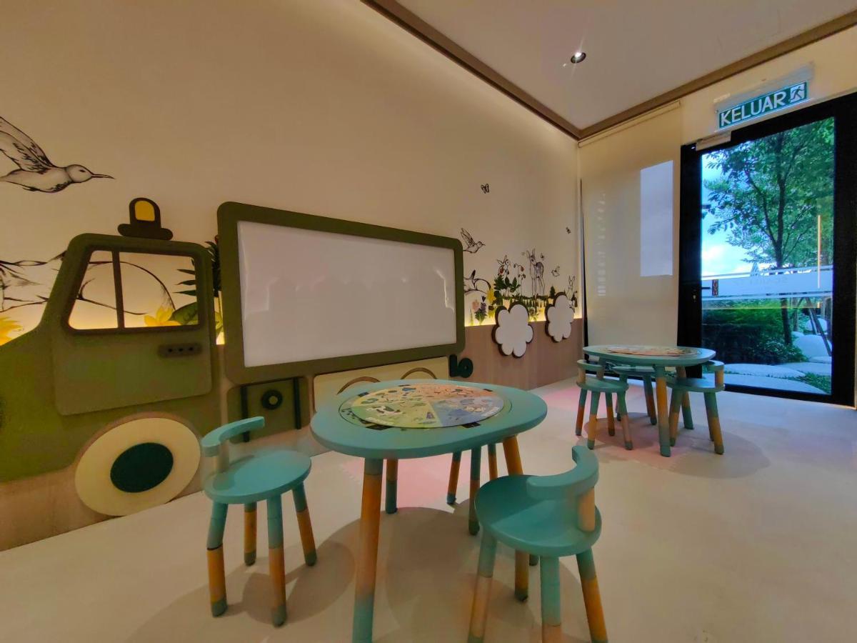 Scarletz Suites At Klcc By Veedu Hauz Κουάλα Λουμπούρ Εξωτερικό φωτογραφία